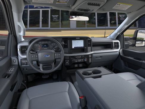 New 2026 Ford F350 XL w/ XL Chrome Package AWD/4WD image 9