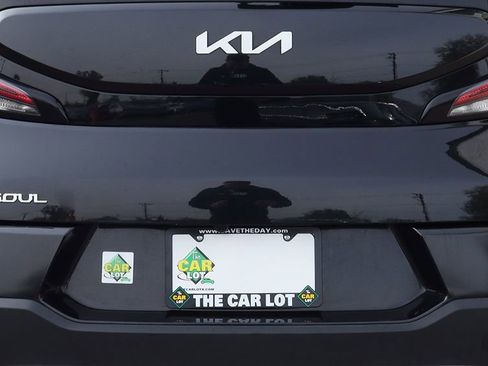 Used 2024 Kia Soul LX w/ Option Group 015 image 21