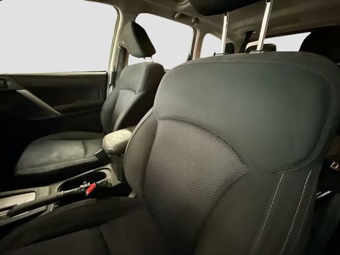 Used 2014 Subaru Forester 2.5i Premium w/ Popular Package #2 AWD/4WD image 21