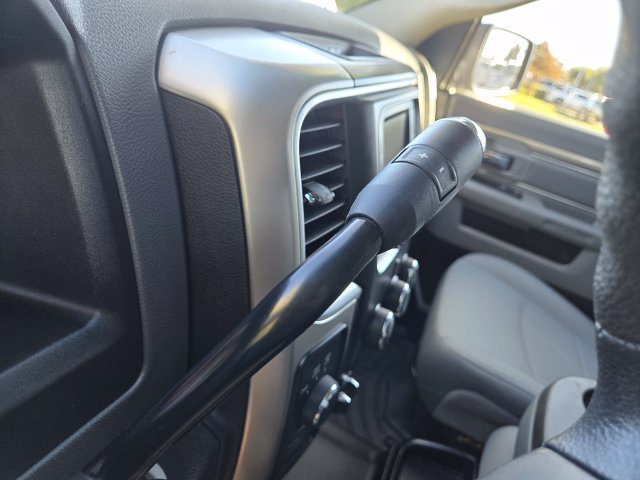 Used 2018 RAM 2500 SLT AWD/4WD image 18