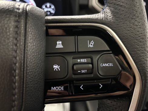 Used 2026 Toyota Tundra Platinum AWD/4WD image 20