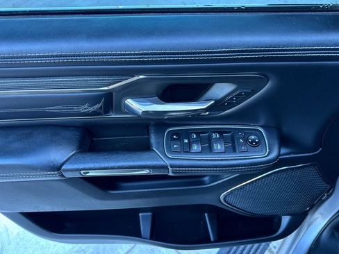 Used 2021 RAM 1500 Limited w/ Body Color Bumper Group image 16