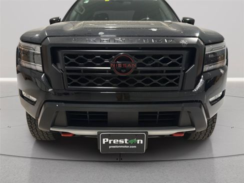 Used 2023 Nissan Frontier PRO-4X w/ Pro Convenience Package AWD/4WD image 10