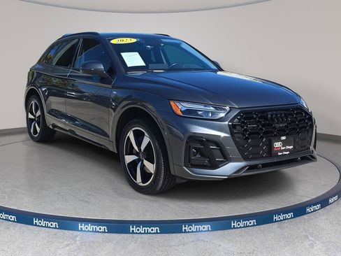 Used 2023 Audi Q5 2.0T Premium Plus w/ Premium Plus Package AWD/4WD image 4