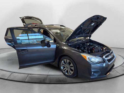 Used 2012 Subaru Impreza 2.0i Sport Premium image 8