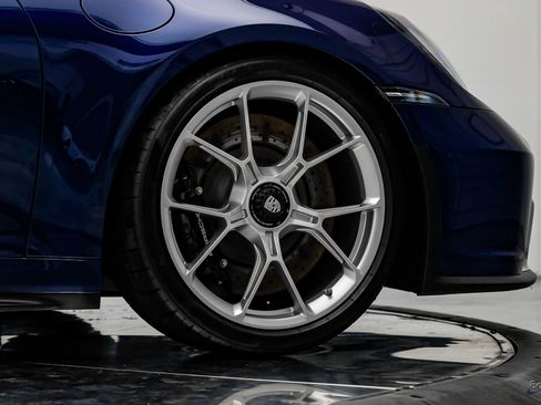 Used 2022 Porsche 911 GT3 image 90