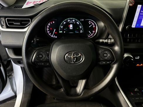 Certified 2024 Toyota RAV4 XLE FWD image 9