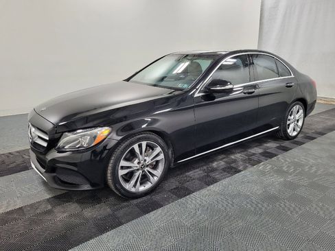 Used 2018 Mercedes-Benz C 300 Sedan w/ Premium Package image 2
