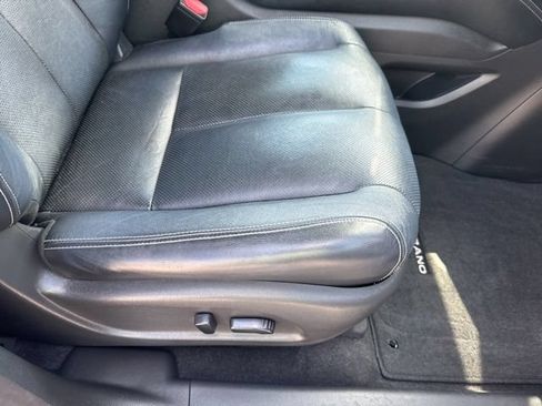 Used 2015 Nissan Murano SL w/ SL Technology Package FWD image 12