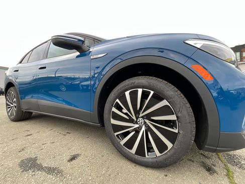 New 2026 Volkswagen ID.4 Pro image 10
