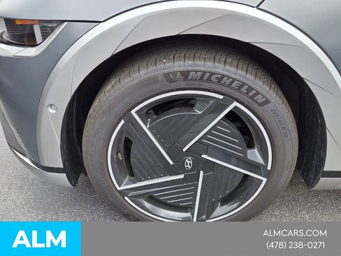 Used 2025 Hyundai Ioniq 5 Limited AWD/4WD image 3
