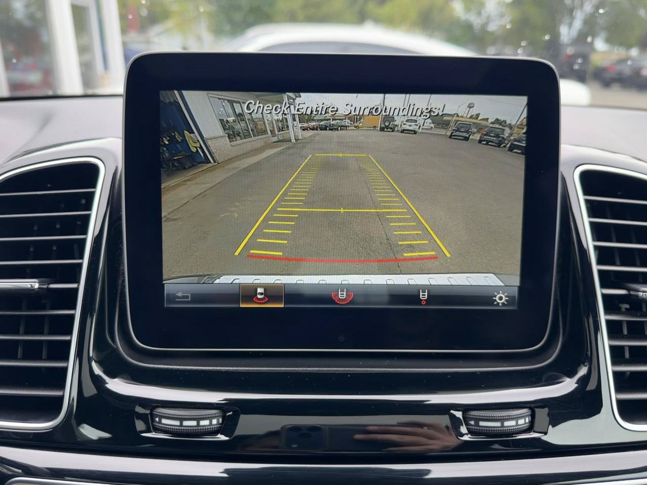 Used 2017 Mercedes-Benz GLE 350 4MATIC image 40