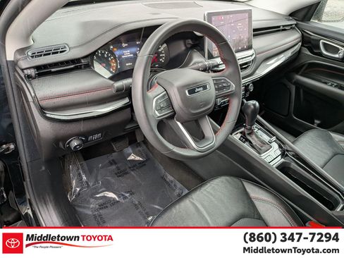 Used 2022 Jeep Compass Trailhawk AWD/4WD image 16