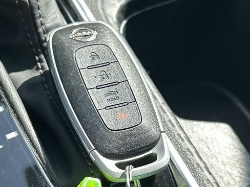 Used 2024 Nissan Sentra SV FWD image 31