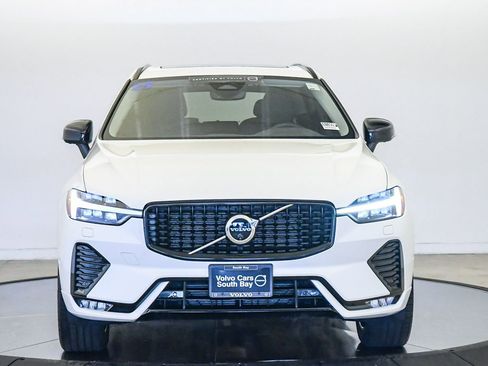 Certified 2025 Volvo XC60 B5 Plus AWD/4WD image 7