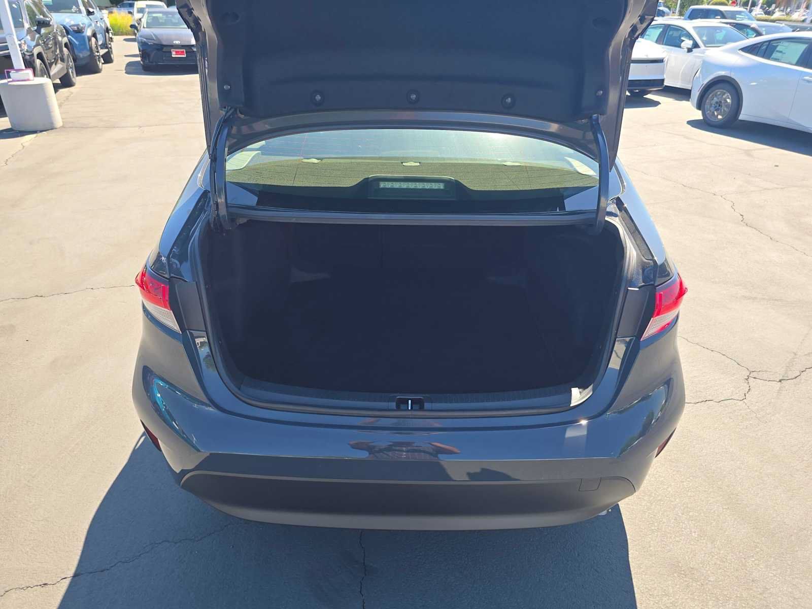 Certified 2025 Toyota Corolla LE FWD image 14