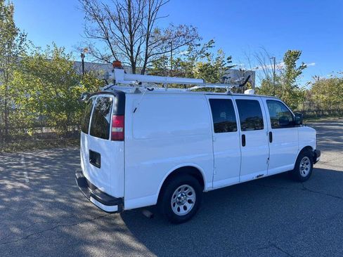 Used 2013 Chevrolet Express 1500 image 7