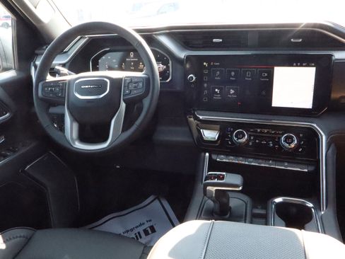 New 2026 GMC Sierra 1500 Denali w/ Technology Package image 10