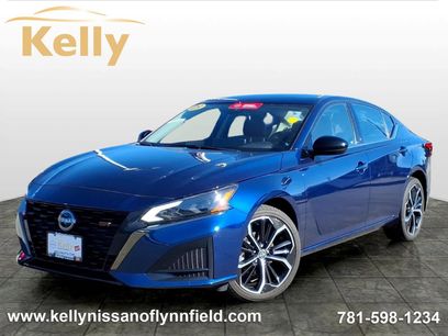 Used 2023 Nissan Altima 2.5 SR w/ SR Premium Package