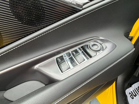 Used 2025 Chevrolet Corvette Z06 w/ Stealth Interior Trim Package RWD image 43