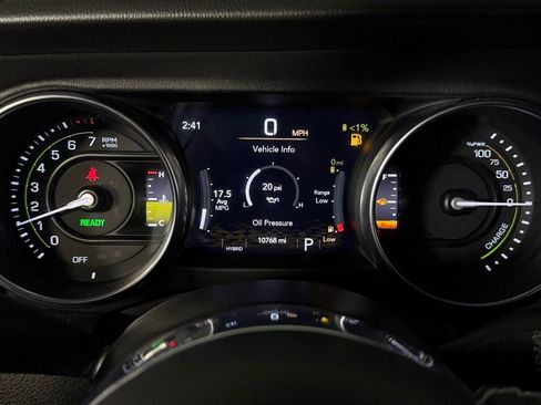 Used 2023 Jeep Wrangler Unlimited Sahara w/ Cold Weather Group image 14