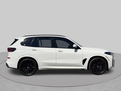 Used 2026 BMW X5 xDrive40i w/ M Sport Package AWD/4WD image 28