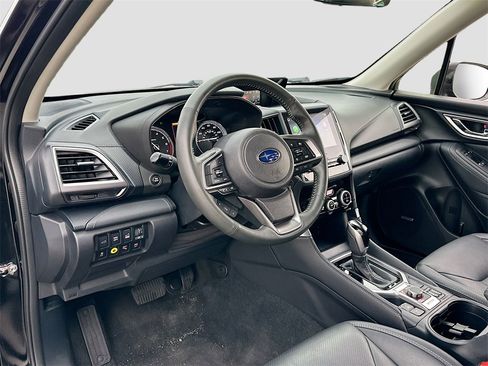 Used 2024 Subaru Forester Touring image 9