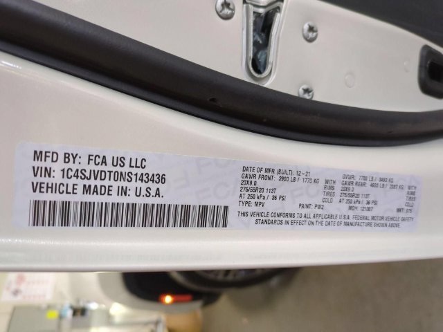 Used 2022 Jeep Wagoneer Series III AWD/4WD image 35