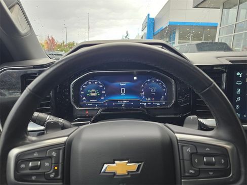 Used 2022 Chevrolet Silverado 1500 LTZ image 26