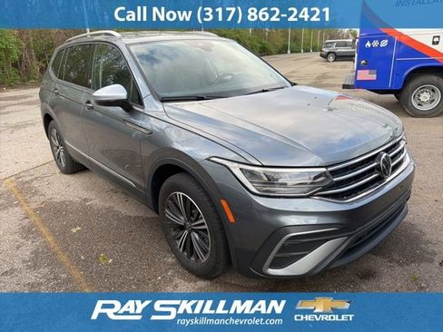 Used 2024 Volkswagen Tiguan Wolfsburg Edition image 1