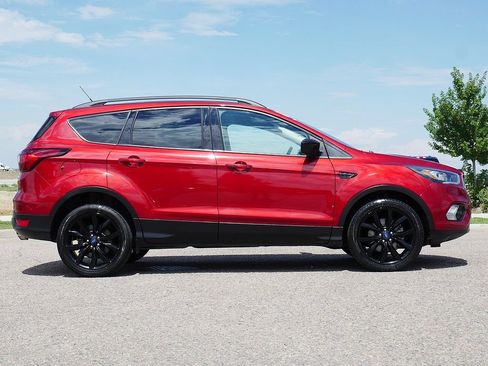 Used 2019 Ford Escape SE AWD/4WD image 6