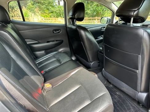 Used 2016 Nissan Leaf SL w/ Premium Package FWD image 22