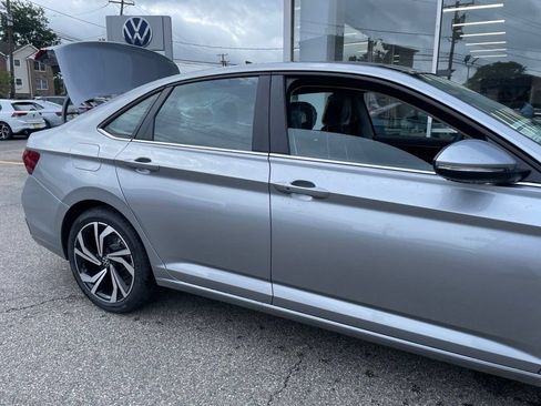 New 2026 Volkswagen Jetta SEL FWD image 2
