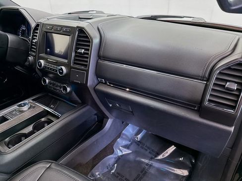 Used 2020 Ford Expedition Limited w/ Special Edition Package image 32