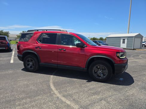 Certified 2026 Honda Passport RTL image 2