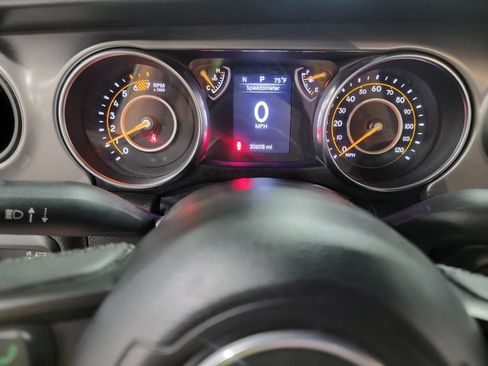 Used 2023 Jeep Wrangler Sport AWD/4WD image 18