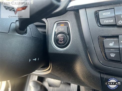 Used 2015 BMW 320i Sedan image 16
