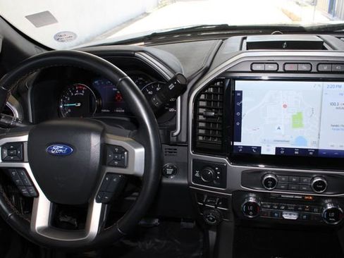 Used 2022 Ford F250 Platinum w/ Tremor Off-Road Package image 31