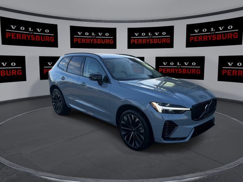 New 2026 Volvo XC60 T8 Ultra w/ Protection Package Premier image 2