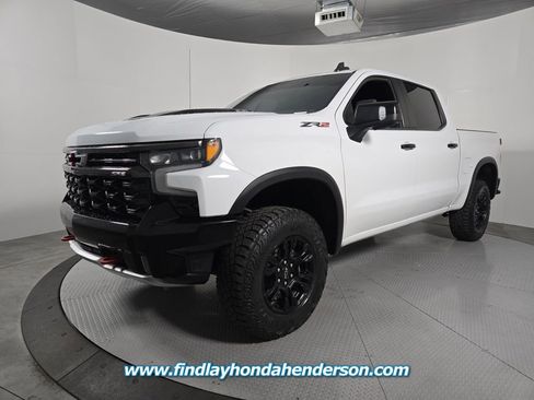 Used 2023 Chevrolet Silverado 1500 ZR2 w/ Technology Package image 2