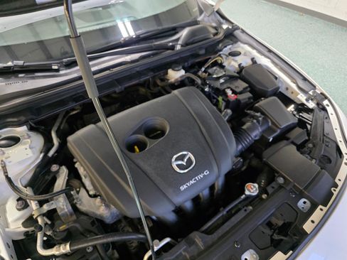 Used 2019 MAZDA MAZDA3 Sedan image 39