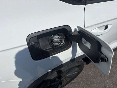 Used 2023 Volkswagen Taos S w/ Driver Assistance Package FWD image 51