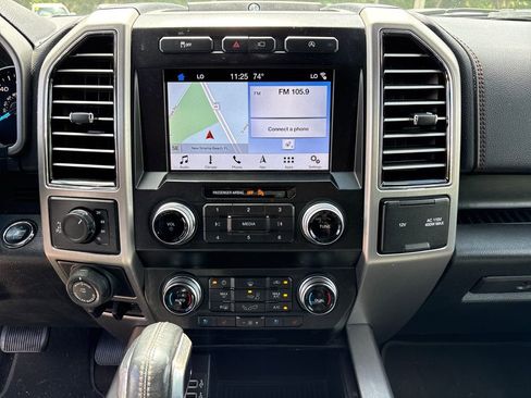 Used 2019 Ford F150 Platinum w/ Equipment Group 701A Luxury AWD/4WD image 25