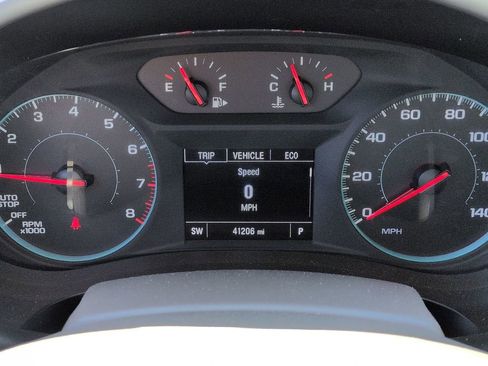 Used 2024 Chevrolet Malibu LT FWD image 17