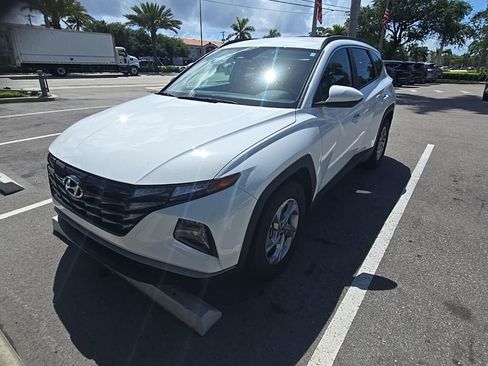 Used 2024 Hyundai Tucson SEL image 3