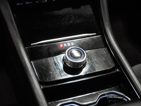 Used 2021 Jeep Grand Cherokee L Laredo w/ Luxury Tech Group I image 27