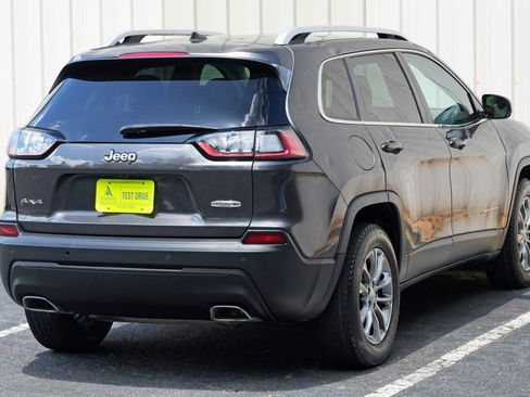 Used 2021 Jeep Cherokee Latitude Lux w/ Comfort/Convenience Group AWD/4WD image 48