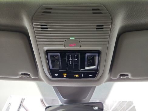 New 2026 Volkswagen Atlas SEL AWD/4WD image 32