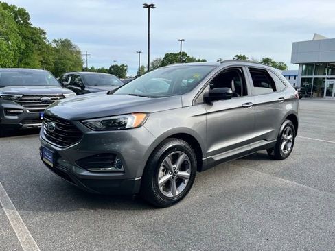 Used 2023 Ford Edge SEL w/ Sport Appearance Package AWD/4WD image 2