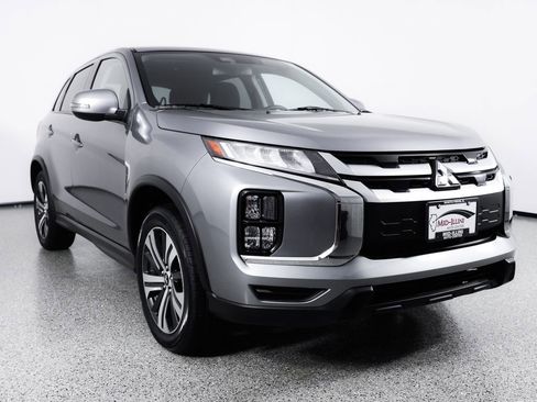 Used 2021 Mitsubishi Outlander Sport SE image 11